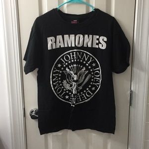 Ramones fan T-shirt. Unisex medium